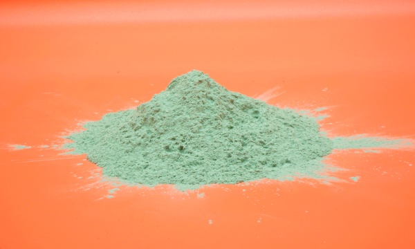 如何選擇合適的綠碳化硅微粉？